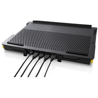 Targus Chill Mat With 4Port 2.0 Hub Sturdy, durable construction, 4-port USB 2.0 hub for connection to peripherals; Adjustable height (4 levels) lets you use as a laptop stand with external keyboard; Bottom ledge keeps laptop in place.
