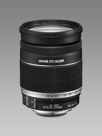Canon Lens Zoom - EF-S - 18-200mm F3.5IS