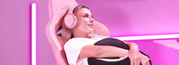 Razer Barracuda X Quartz Pink - lifestyle photo