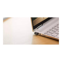 SanDisk Ultra Fit 1TB USB-A Flash Drive - Image 5